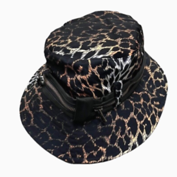 Jeremy Scott Waterproof Leopard Print Bucket Hat Rain Hat - Picture 3 of 6